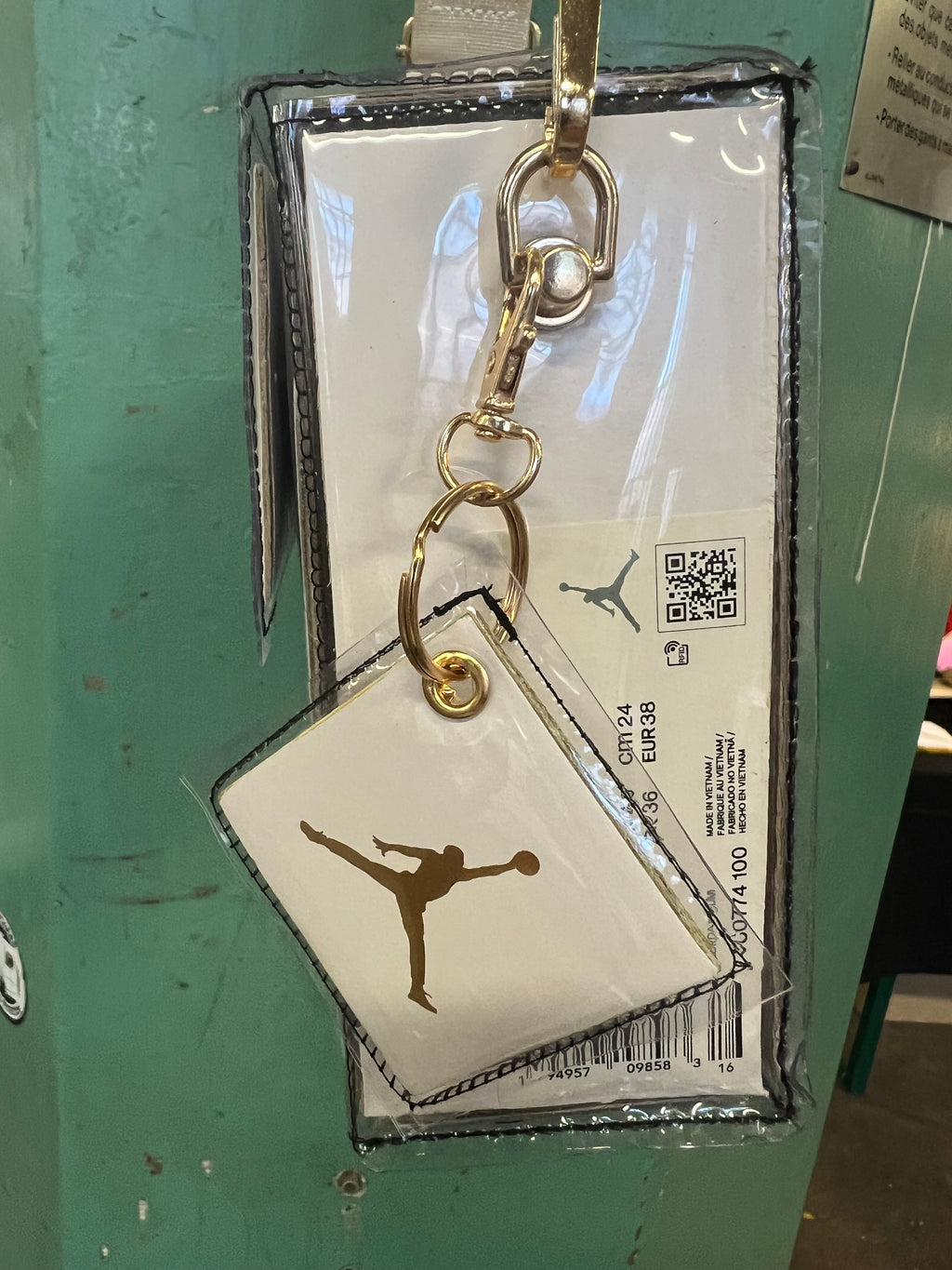 Jojo White gold